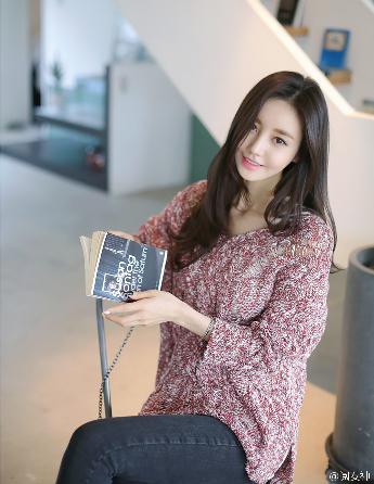 隔壁的女孩在线观看免费版电视剧全集2017